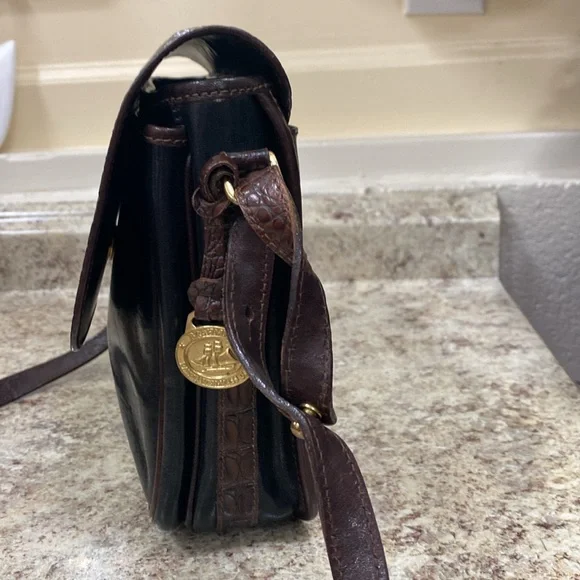 Brahmin Black Brown croc embossed Leather with Gold Hardware crossbody bag